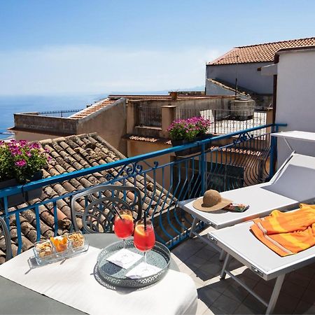 Casa Blandano B&B Кастелмола Екстериор снимка